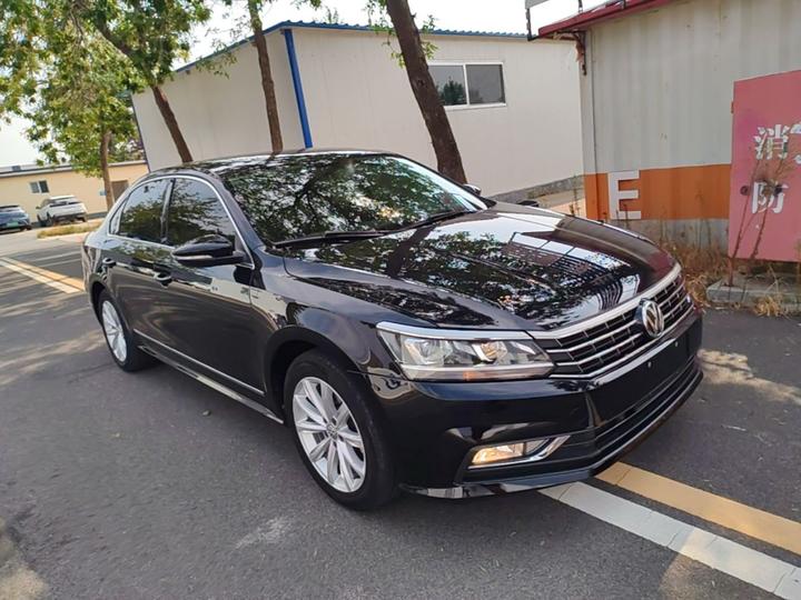 Passat 2017 330TSI DSG photo 3