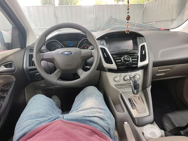 Focus 2012 Sedan 1.6L AT Comfort photo 5