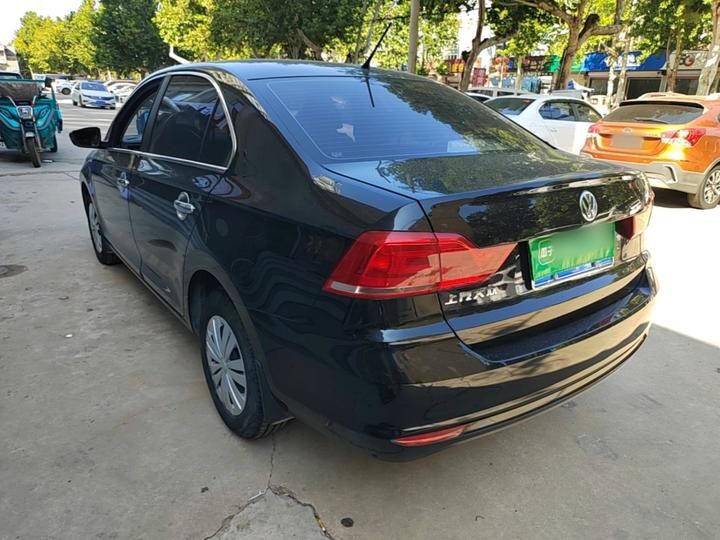 Santana 2021 1.5L AT photo 4