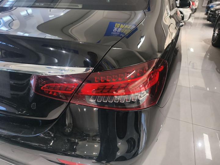 E-Class 2023 Facelift E 300 L Luxury photo 7
