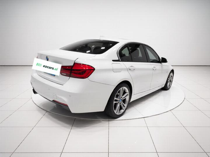 3 Series 2019 320Li M Sport Package photo 6