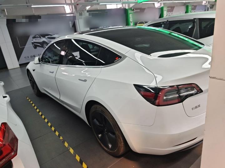 Model 3 2019 Standard Range RWD Upgraded photo 4