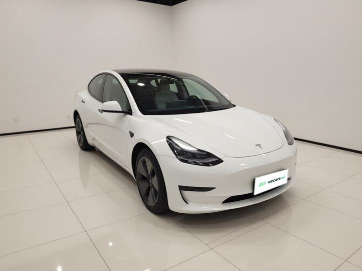 Model 3 2021 Standard Range RWD Upgraded photo 3
