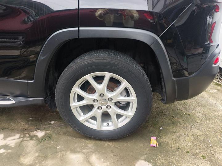 Cherokee 2017 2.4L Leading photo 2