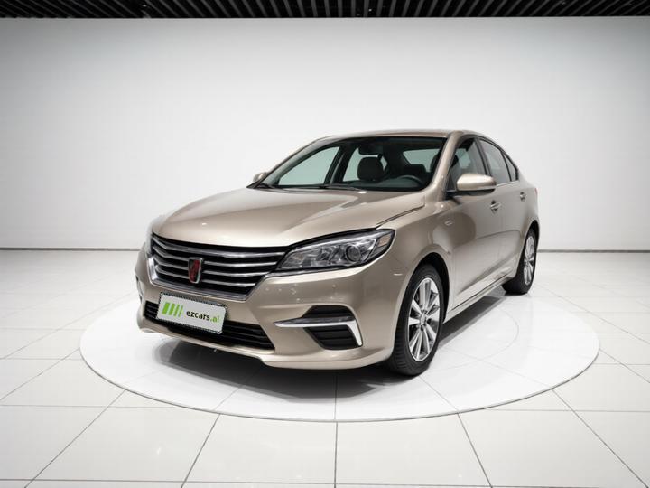 360 2018 PLUS 1.5L AT Luxury
