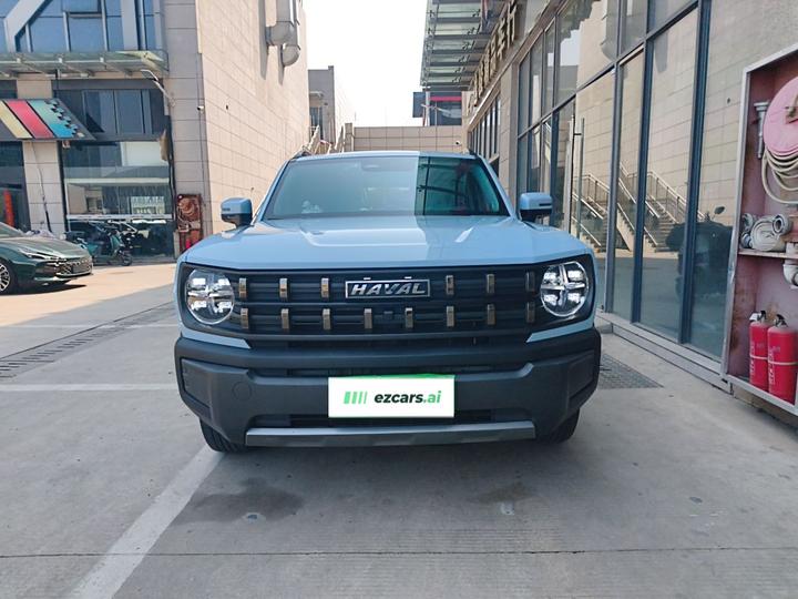 2022 1.5T DCT RWD photo 2