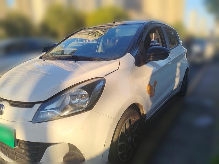 Benni 2015 1.4L IMT Luxury China V