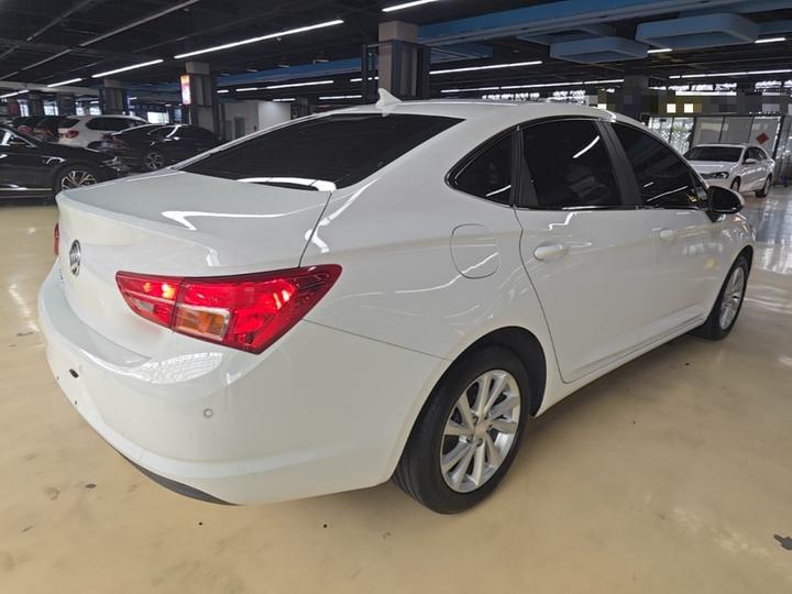 Verano 2017 Sedan 15S AT Leading photo 4