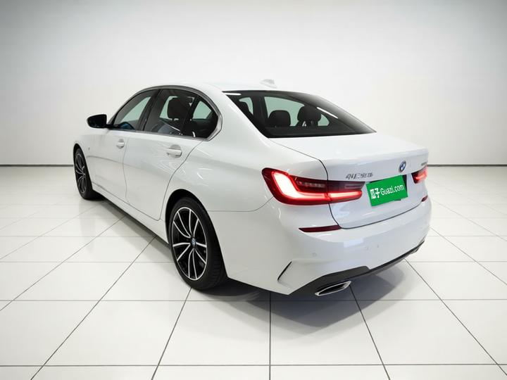 3 Series 2021 Facelift 320Li M Sport Package photo 4