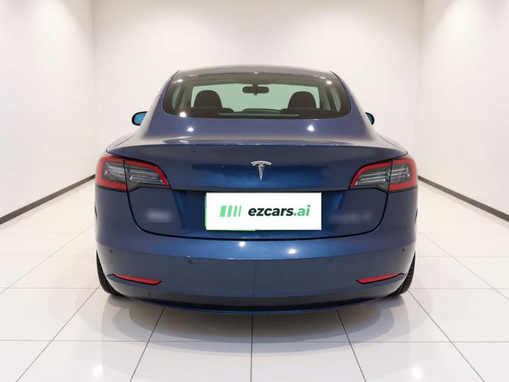 Model 3 2022 RWD photo 5