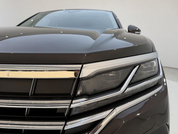 Touareg 2022 3.0TSI Classic Sport Package photo 7