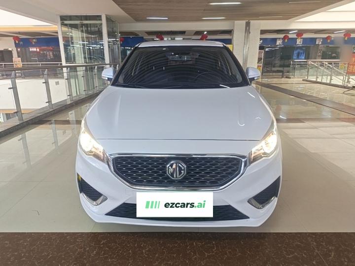 3 2017 1.5L AT Connected Luxury photo 2