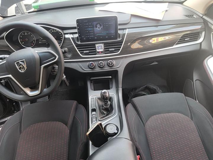 560 2017 1.5T MT Comfort 7-Seater photo 8