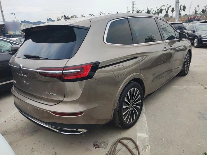 Viloran 2020 380TSI Premium photo 4