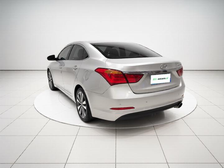 Mistra 2014 1.8L AT Premium DLX photo 4