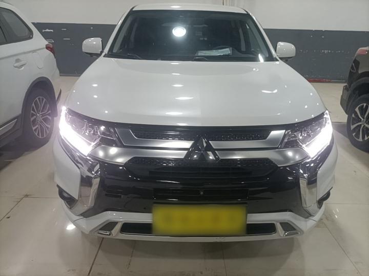 Outlander 2021 2.0L RWD Cruise 5-Seater photo 2