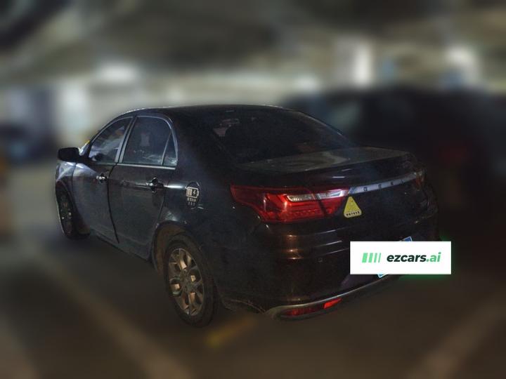 Vision 2018 1.5L AT photo 4