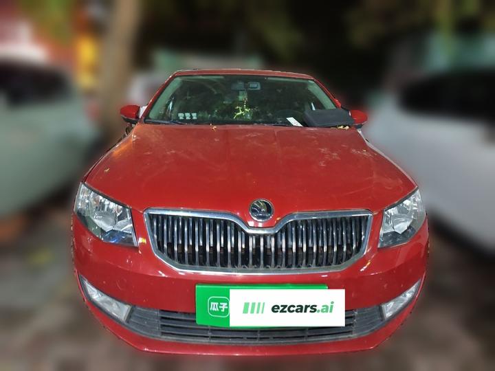 Octavia 2015 1.6L MT photo 2