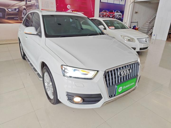 Q3 2013 35 TFSI Comfort photo 3