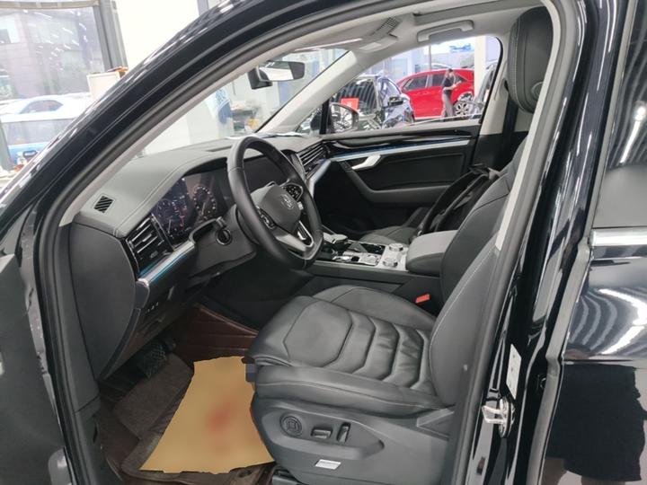 Touareg 2022 2.0TSI photo 6