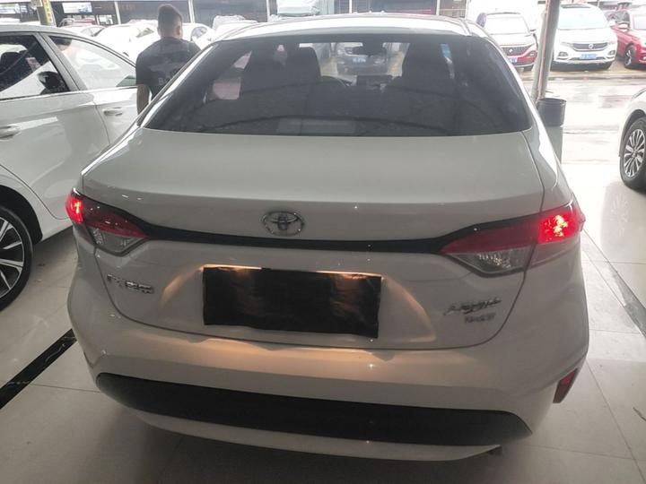 Levin 2022 185T CVT Luxury photo 3