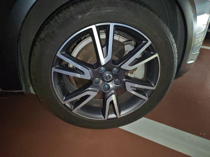 V90 2020 Cross Country T5 AWD photo 8