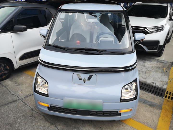 Wuling Air ev 2023 2-Seater - Standard photo 2