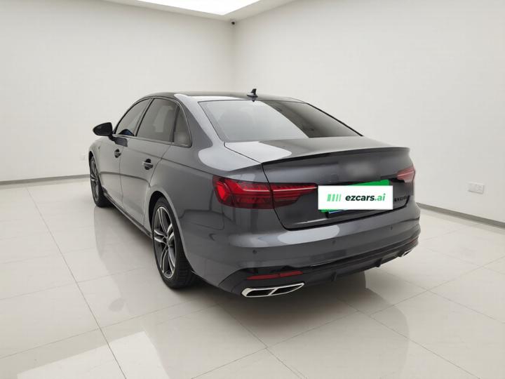 A4L 2022 40 TFSI Luxury Dynamic photo 4