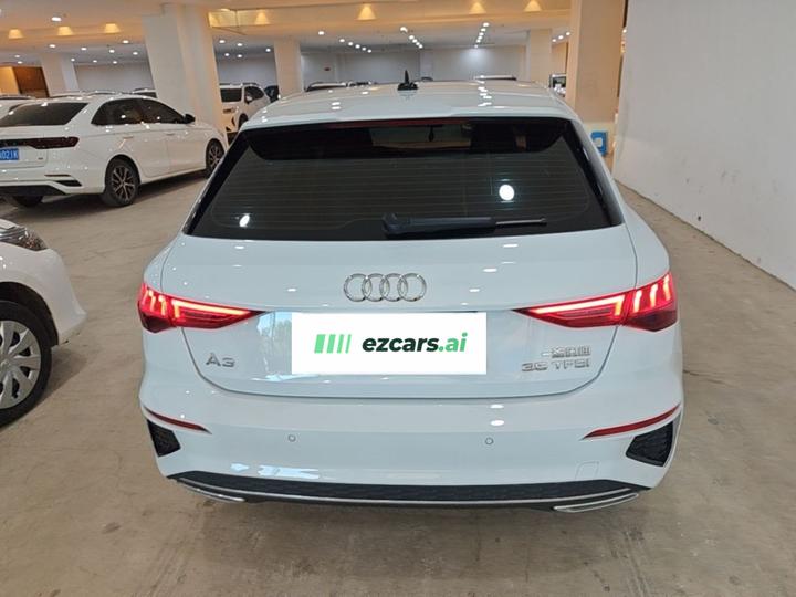 A3 2023 Sportback 35 TFSI Luxury Sport photo 4