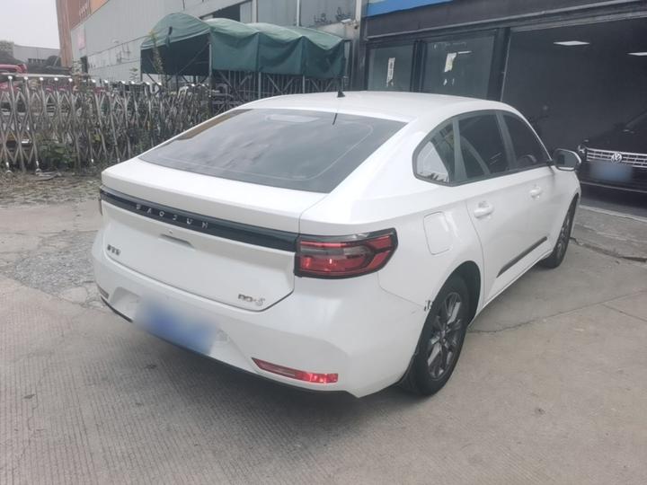 RC-5 2020 1.5L CVT Elite photo 6