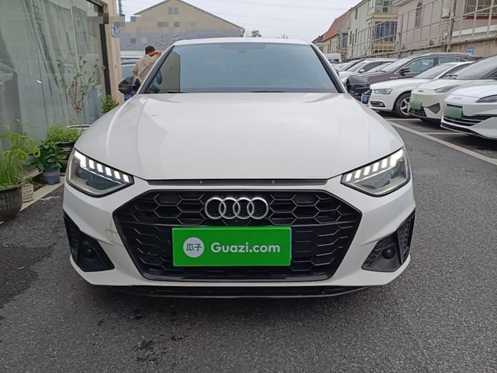 A4L 2023 40 TFSI Luxury Dynamic photo 2