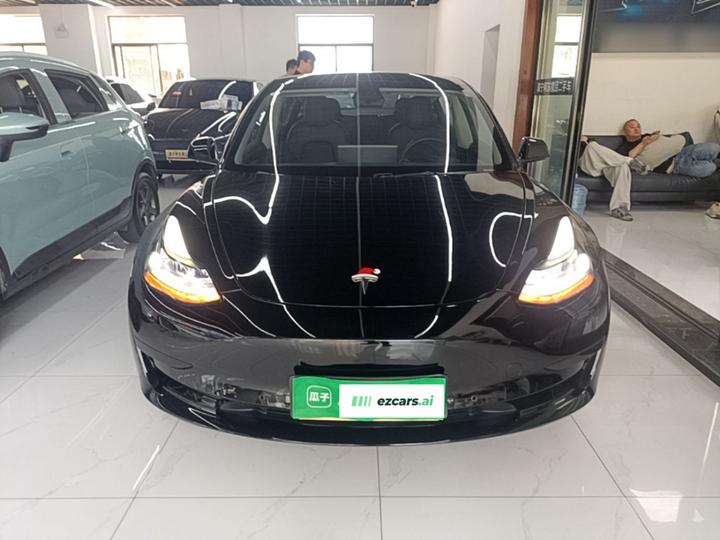 Model 3 2021 Standard Range RWD Upgraded photo 2
