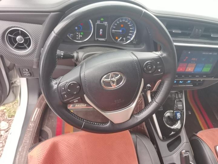 Levin Hybrid E+ 2019 1.8PH V E-CVT Luxury photo 6