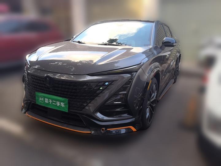 UNI-T 2022 1.5T Sport Premium