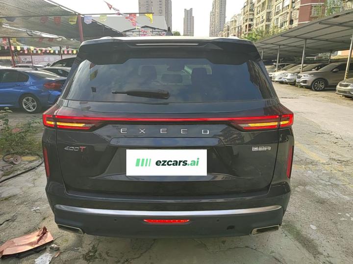 2022 400T RWD 5-Seater photo 5