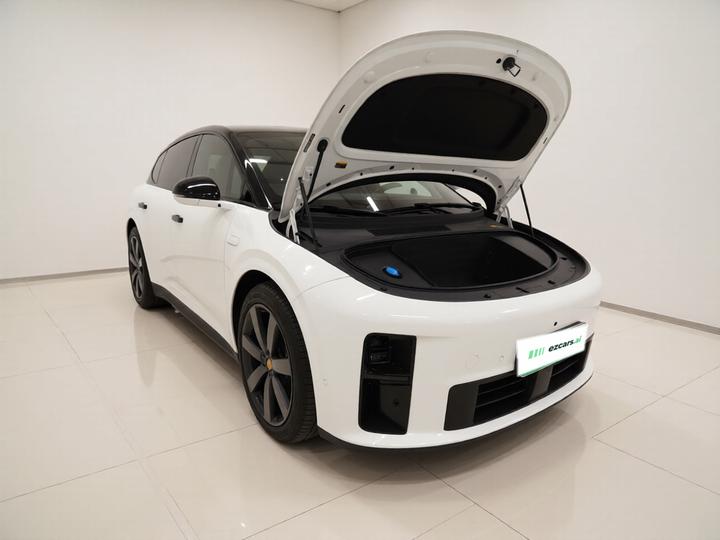 Li Auto i6 2025 AWD Standard photo 3
