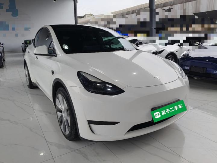 Model Y 2022 RWD photo 3