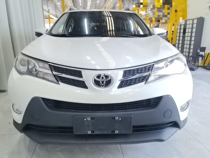 RAV4 2015 2.0L CVT RWD photo 2