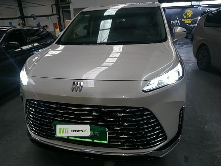 GL8 EV 2025 photo 2