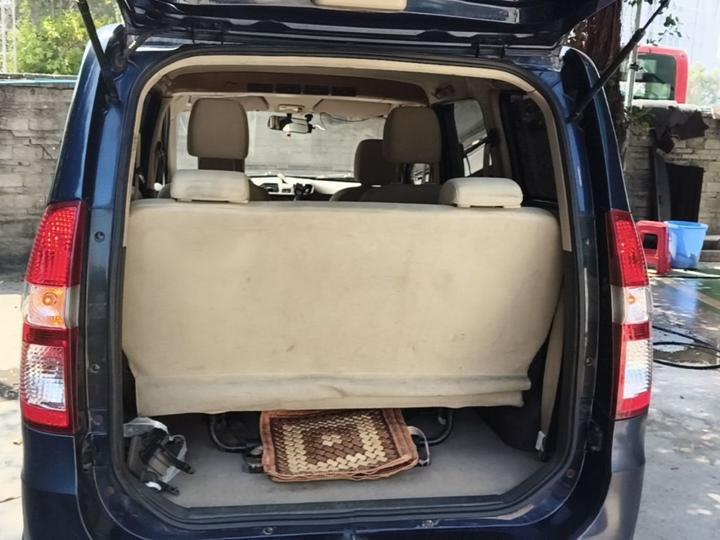 Wuling Hongguang 2014 1.2L Standard IV photo 8