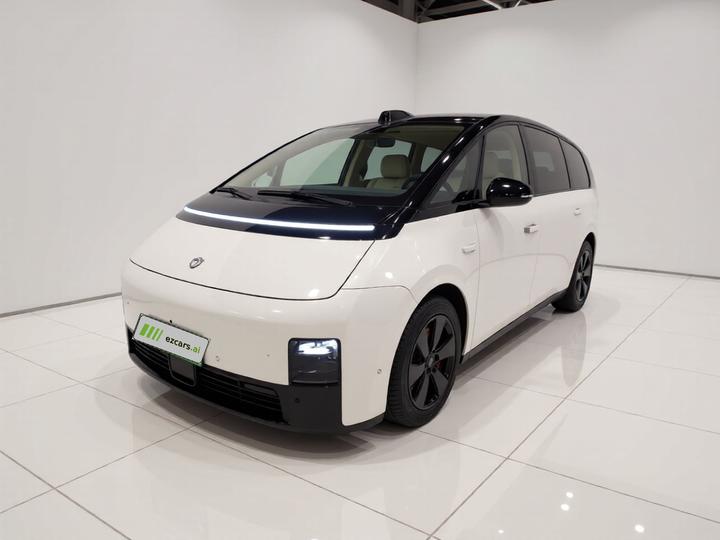 Li MEGA 2024 Ultra