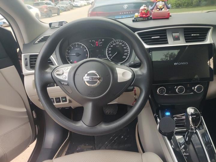 Sylphy 2016 1.6XL CVT Luxury photo 8
