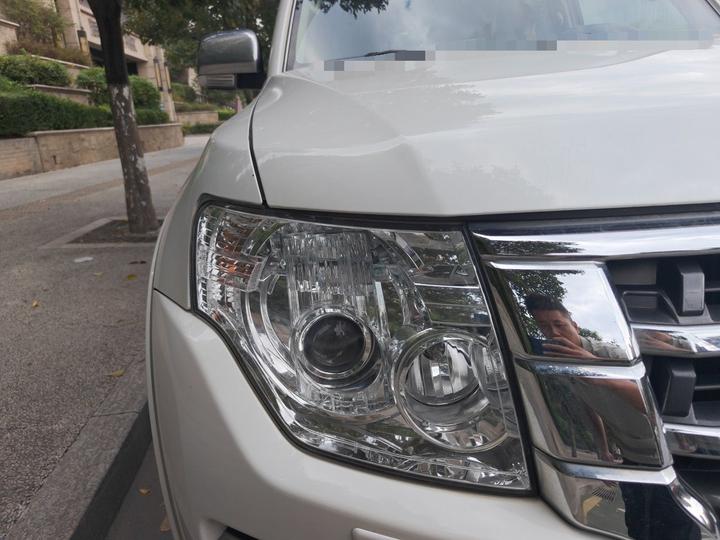 Pajero Parallel Import V97 3.8L 5-Door GLS photo 7
