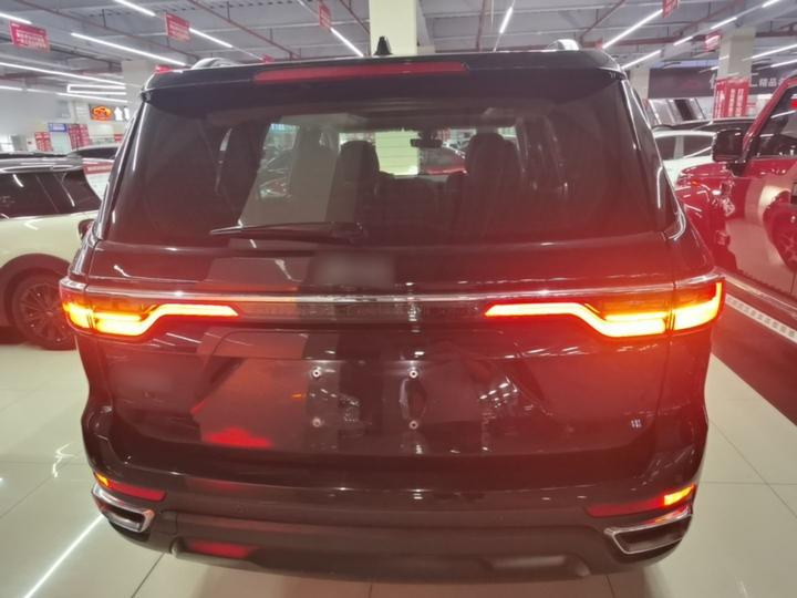 Grand Commander 2022 2.0T RWD Elite photo 3