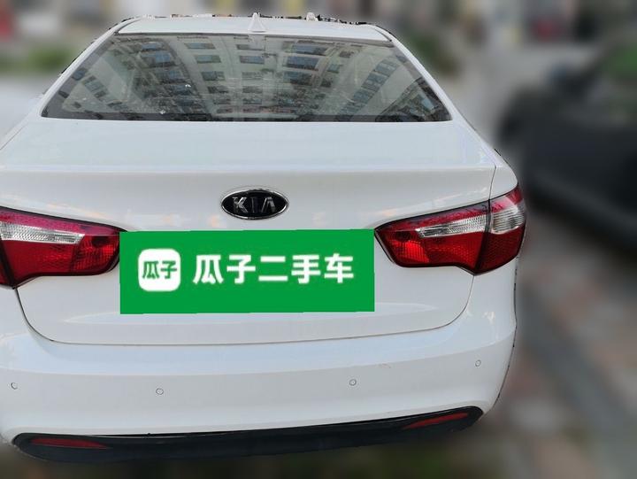 K2 2011 Sedan 1.4L AT GLS photo 5