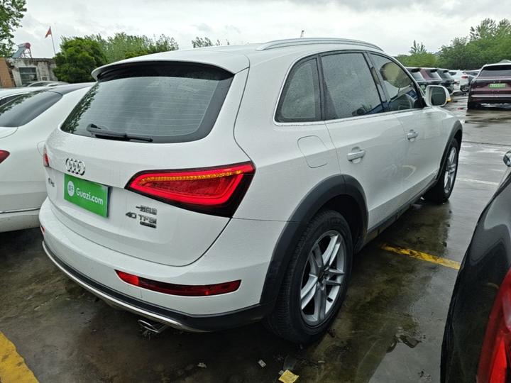 Q5 2017 Plus 40 TFSI Tech photo 4