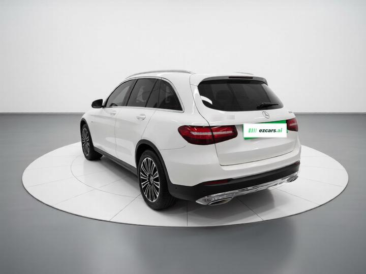GLC 2018 GLC 200 4MATIC photo 4