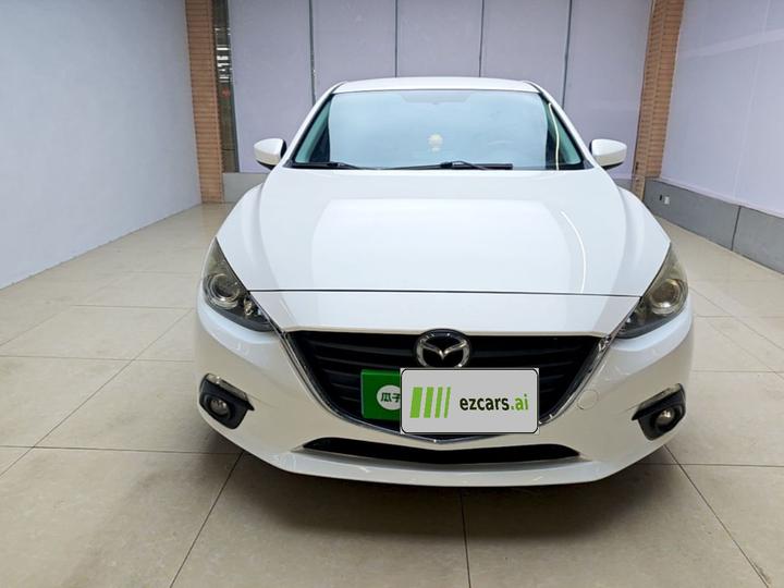 3 Axela 2016 Sedan 1.5L AT Comfort photo 2