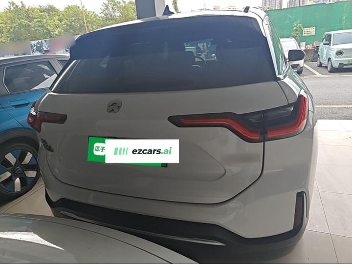 ES6 2020 610KM Performance photo 3