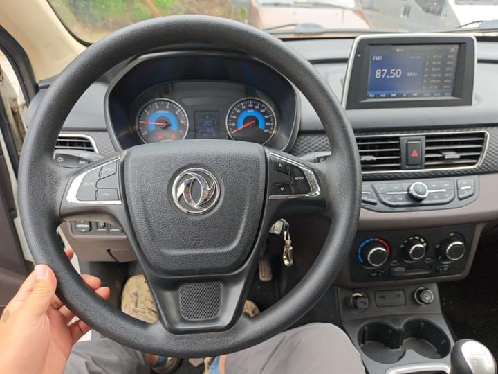 Fengon 330 2018 1.5L 330S Facelift Comfort DK15 photo 5